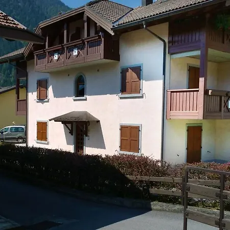 Val Genova Appartamento Pinzolo